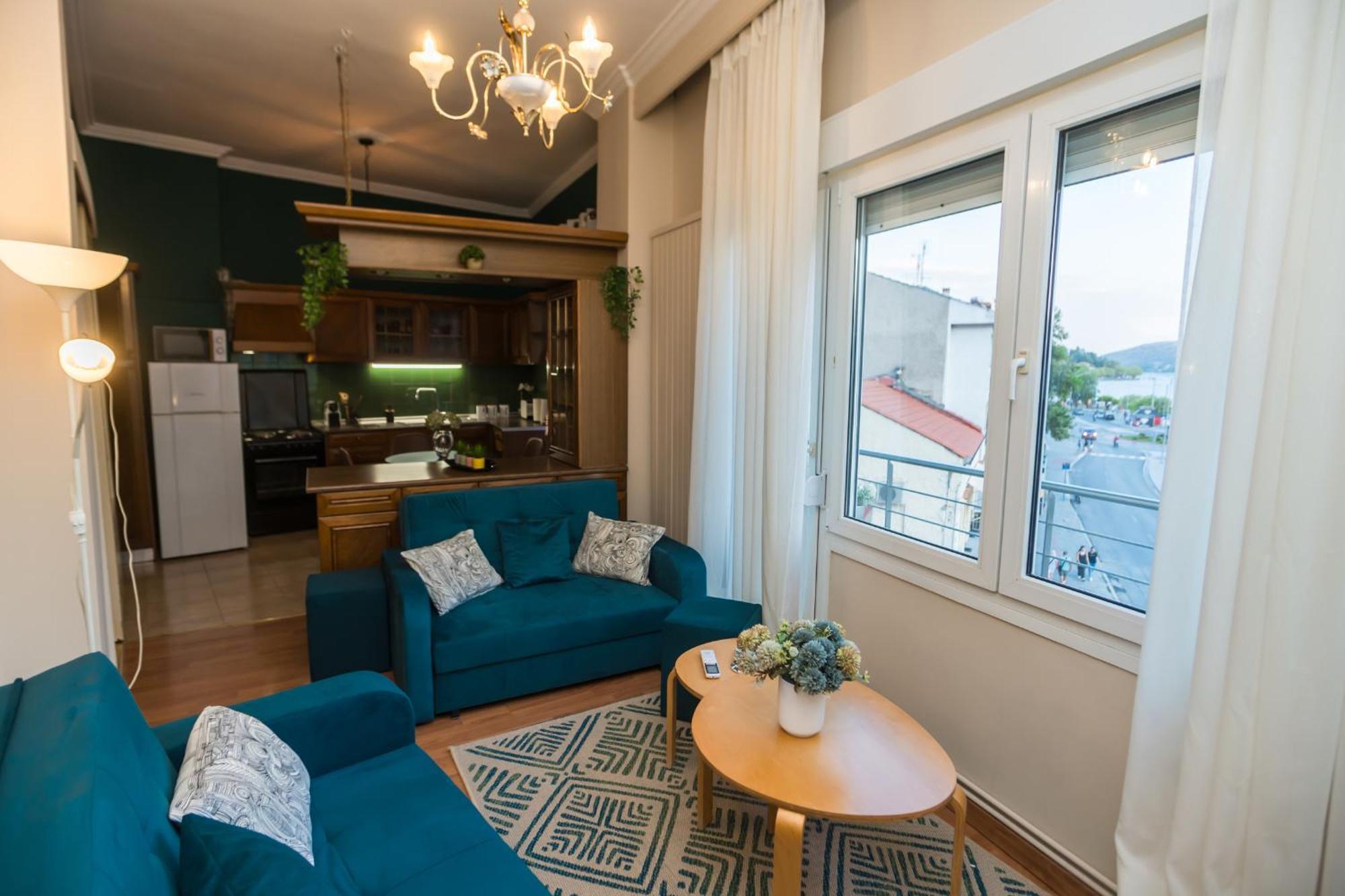 Corner House Appartement Kastoria Buitenkant foto